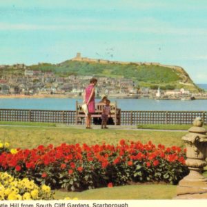 1972 Scarborough Postcard – South Bay & Castle Hill from South Cliff Gardens