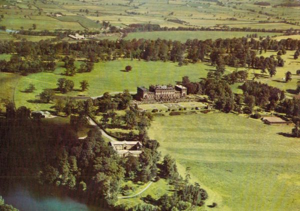 Harewood House Aerial Postcard – Leeds, Yorkshire (Lilywhite Ltd)
