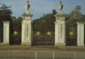 Kew Gardens Postcard – Main Gates, Kew Green by Decimus Burton