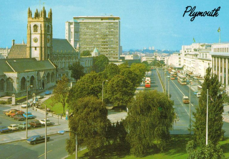 Royal Parade Plymouth Postcard – J Salmon Cameracolour