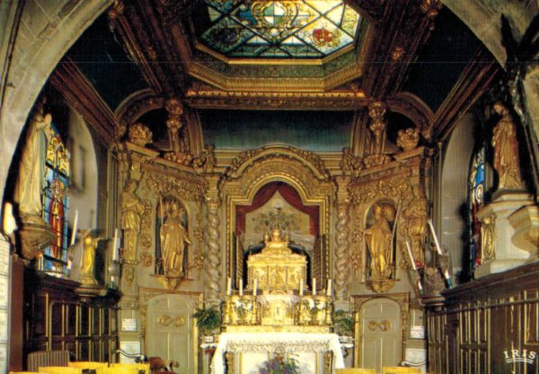 Chapelle Saint-Aurélien Limoges Postcard – Ornate Altar View