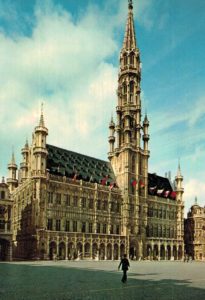 Brussels Grand Place Town Hall Postcard – Gothic Landmark