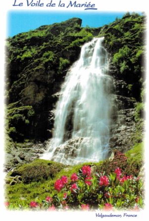 Le Voile de la Mariée Waterfall Postcard Valgaudemar