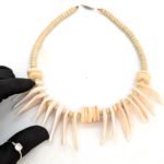 Vintage Coral Tone Shell Spike Necklace – Peach & Natural White