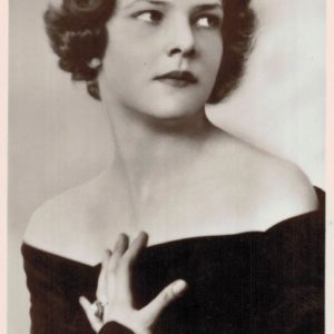 Elissa Landi Postcard No.533 Dorothy Wilding Picturegoer