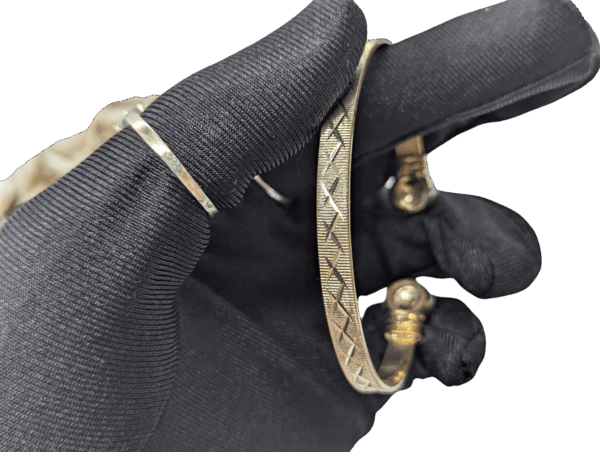 Vintage Brass Torque Bangle – Etched Geometric Design Vintage Brass Torque Bangle – Etched Geometric Design