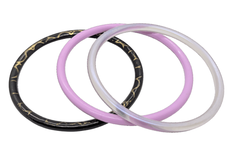 Vintage 1980s Plastic Bangle Trio – Marbled, Lilac & Pink