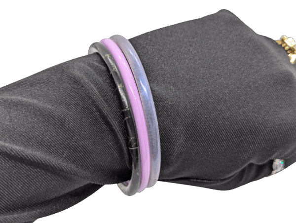 Vintage 1980s Plastic Bangle Trio – Marbled, Lilac & Pink Vintage 1980s Plastic Bangle Trio – Marbled, Lilac & Pink