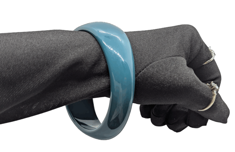 Vintage Teal Blue Lucite Bangle – Bold Mid-Century Minimalism