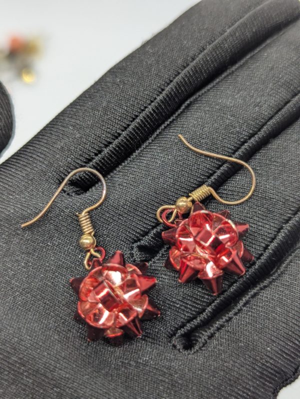Red Metallic Bow Drop Earrings – Novelty Gift Style