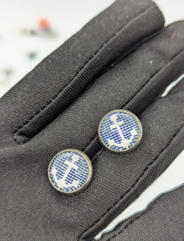 Anchor Print Stud Earrings – Nautical Acrylic Dome Design Anchor Print Stud Earrings – Nautical Acrylic Dome Design